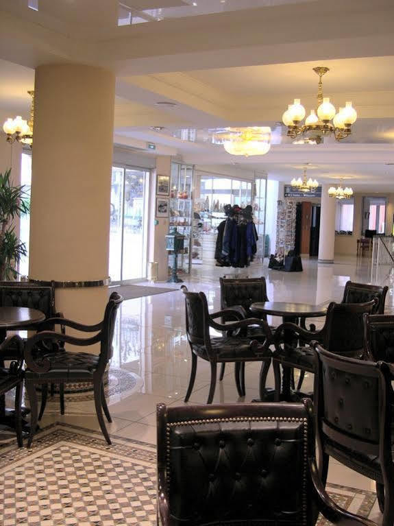 לורדה Hotel Christ Roi מראה חיצוני תמונה